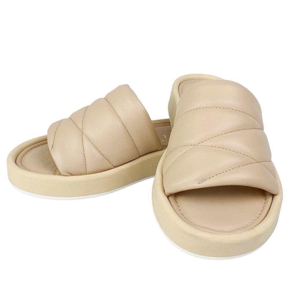 klapki beżowe nessi